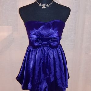 Stunning XXI Strapless Satin Purple Dress
